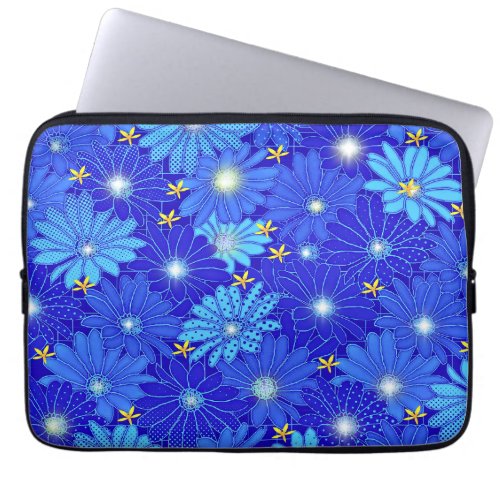 Pretty Blue Daisy Pattern  Laptop Sleeve
