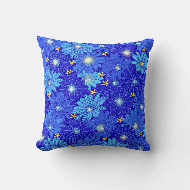 Pretty Blue Daisy Pattern Throw Pillow (Front)