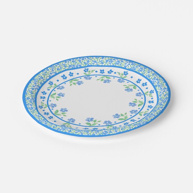 Pretty Blue Green Periwinkles Floral Round Border Paper Plates (Angled)