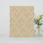 Pretty chevron zigzag diamond shapes pattern (Standing Front)
