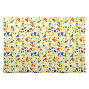 Pretty Dainty Cute Floral on Pastel Yellow Cloth Placemat