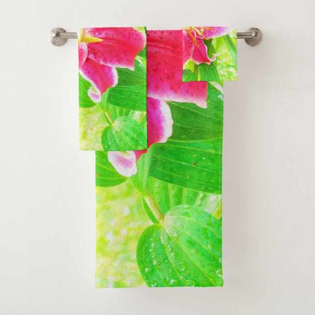 Pretty Deep Pink Stargazer Lily on Lime Green Bath Towel Set (Insitu)