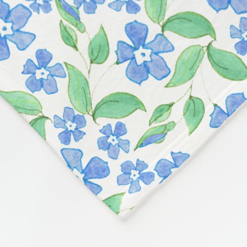 Pretty Ditsy Blue Green White Periwinkle Flowers Fleece Blanket