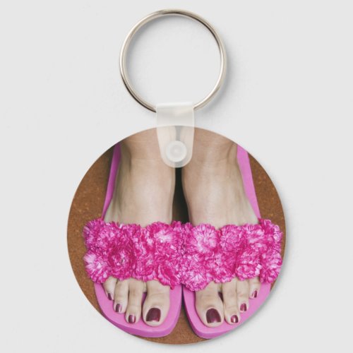 PRETTY FEET KEYCHAIN