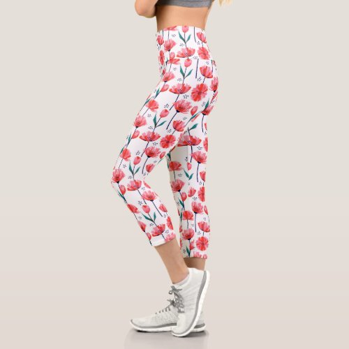 Pretty Floral Pattern with Pink Tulips Botanicals Capri Leggings