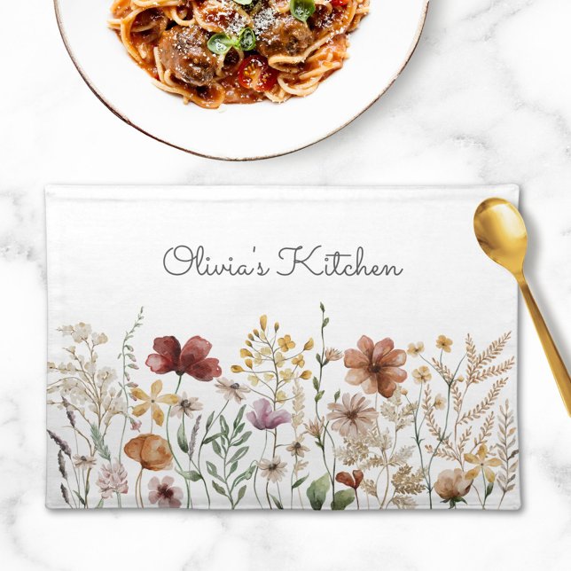 Pretty Floral Watercolor Wildflower Garden Cloth Placemat (In situ)