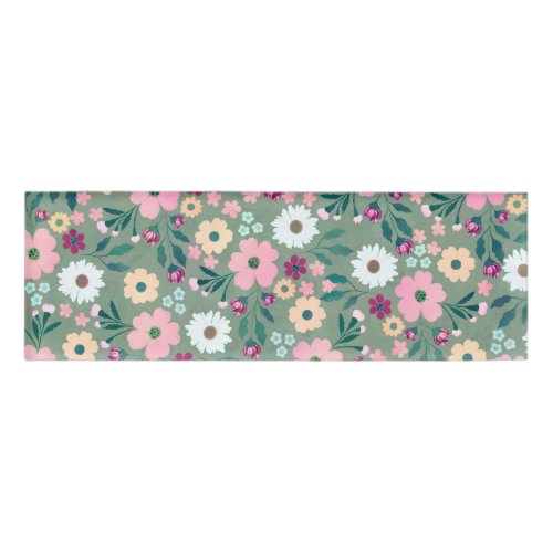 Pretty Green Pink flowers Botanical Name Tag