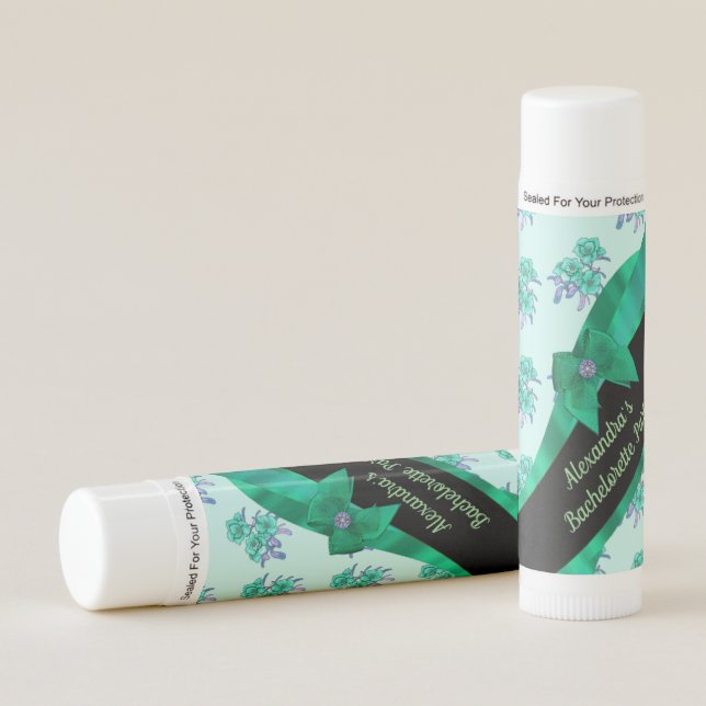 Pretty green vintage floral pattern lip balm (Front)