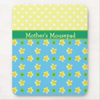 Pretty Mousepad to Personalize: Primroses, Polkas