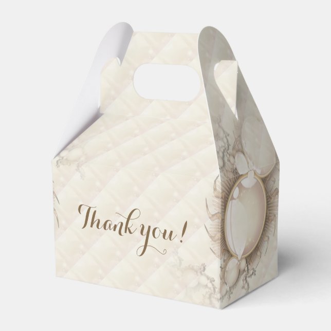 Pretty Pearls Favor Boxes (Front Side)