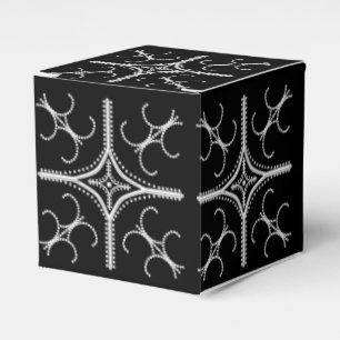 Pretty Pearly Classic 2x2 Party Favor Box