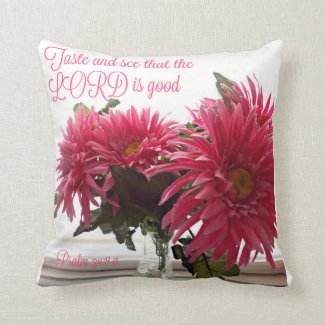 Pretty Pillow w/ pink daisies with Bible verse