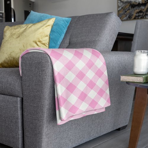 Pretty Pink and White Gingham Pattern Fleece Blanket