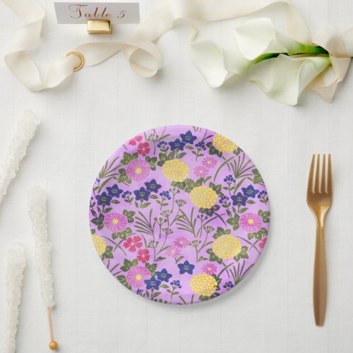 Pretty Purple Vintage Flower Pattern Paper Plates
