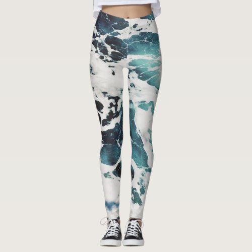 Pretty Sea Waves Leggings