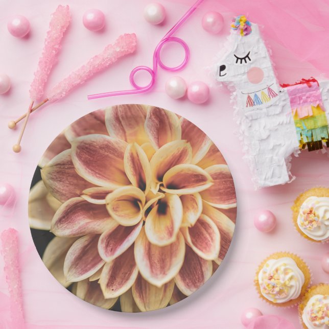 Pretty Summer Dahlia Flower (Beautiful Floral Art) Paper Plates (Party)