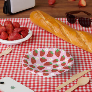 Pretty summer strawberry pattern paper bowls