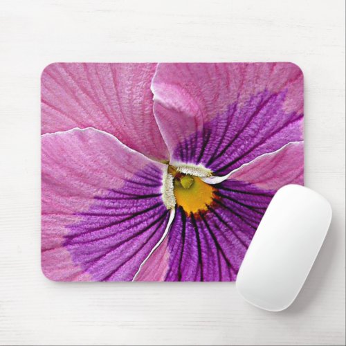 Pretty Violet Purple Pink Pansy Flower Design Mouse Pad