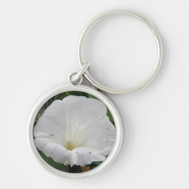 Pretty White Convolvulus Flower Keychain (Front)