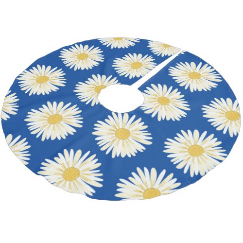 Pretty White Daisies on Blue Brushed Polyester Tree Skirt