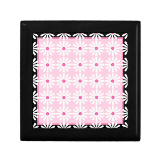 Pretty white daisies on chic French pink and black Gift Box