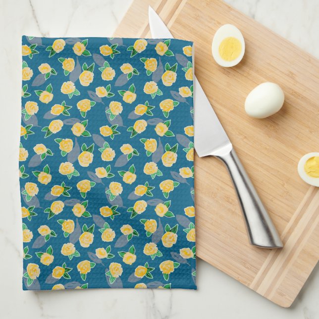 Pretty yellow garden rose pattern kitchen towel (Quarter Fold)