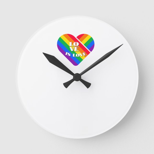 Pride Rainbow Heart   Round Clock (Front)