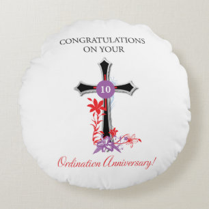 Priest 10th Ordination Anniversary Black Cross Round Pillow