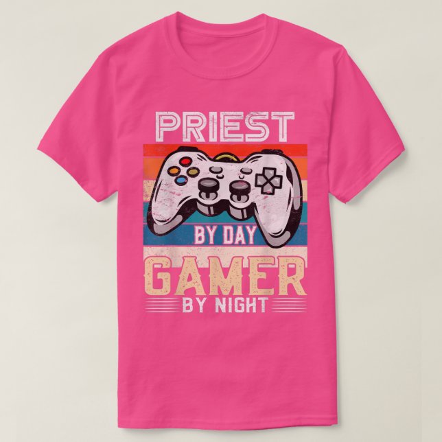Priest by day gamer by night video gaming fans Ret T-Shirt (Design Front)