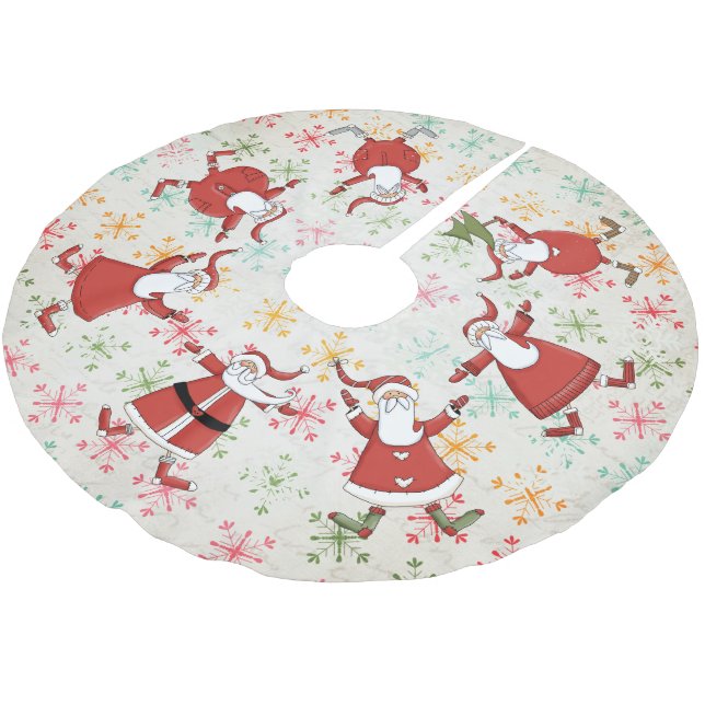 Prim Santas on Colorful Snowflakes Tree Skirt (Angled)