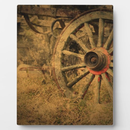 Primitive Rustic Western Country Wagon Wheel Plaque