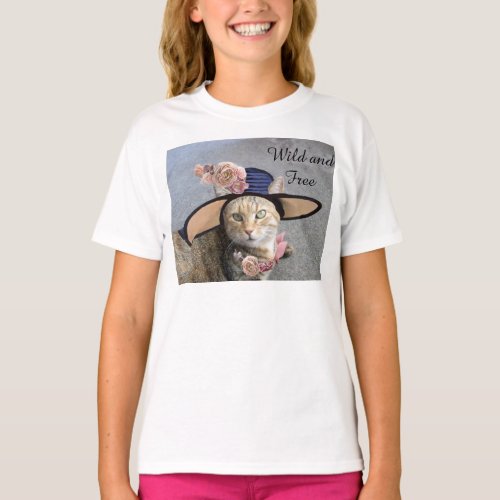 PRINCESS TATUS CAT Elegant HatRoses Wild and Free T_Shirt