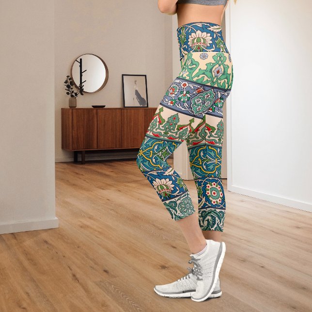 Prisse d'Avennes Arabic Patterned  Capri Leggings (Creator Uploaded)