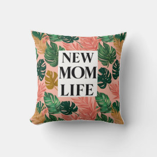 Procreate Mama Wildflower Gold Est. 2024 Throw Pillow