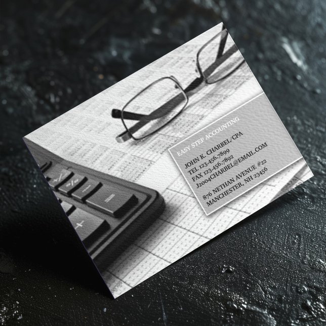 Professional Accountant Services Flyer Template (Creator Uploaded)