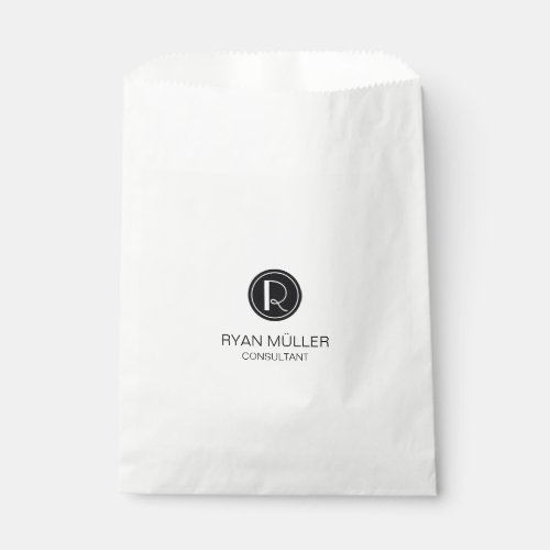 Professional Chic Elegant Plain and Monogram Favor Bag