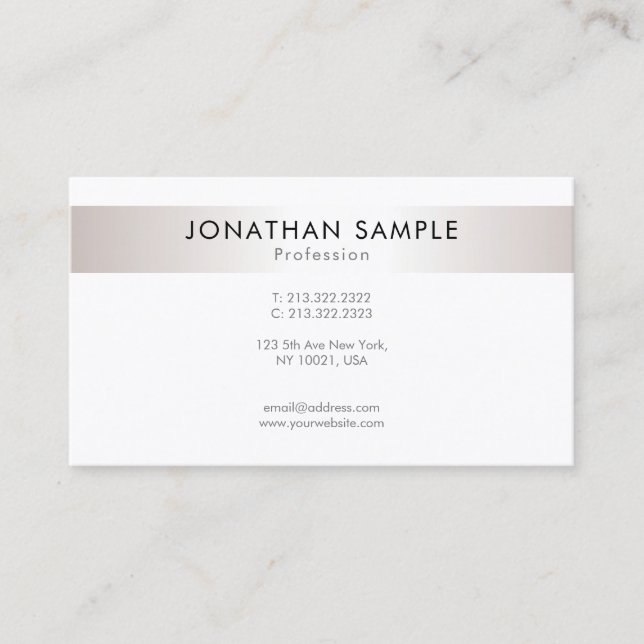 Professional Design Modern Elegant Minimal Plain Business Card (Front)