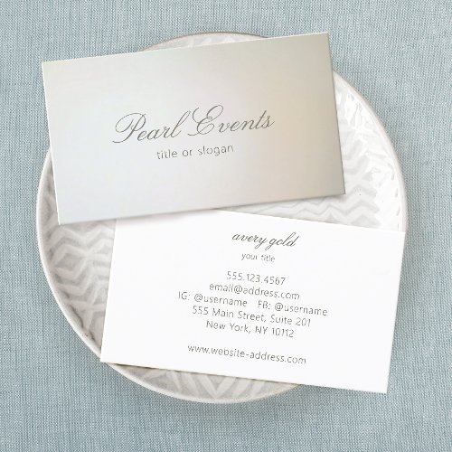 Professional Elegant Pearl Inspired Gradient Business Card