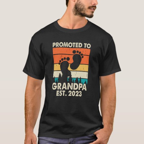 Promoted do grandpa est 2023 retro stripes pastel T_Shirt