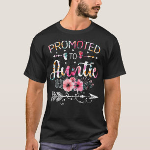Promoted To Auntie 2022 Funny New Grandma Mothers T-Shirt