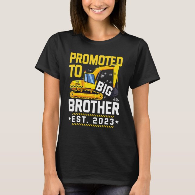 Promoted to Big Bro 2023 Leveled up to Big Brother T-Shirt (Front)