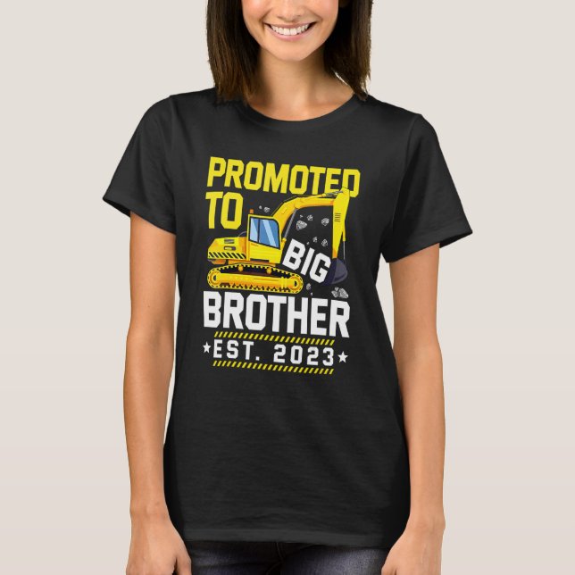 Promoted to Big Bro 2023 Leveled up to Big Brother T-Shirt (Front)