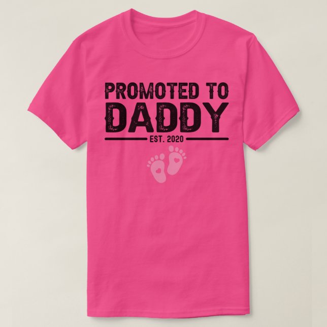 promoted to daddy est 2020 1 T-Shirt (Design Front)