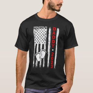 Promoted To Daddy Est 2023 First Time Dad T-Shirt