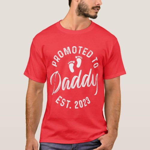 Promoted To Daddy Est 2023  friends T_Shirt