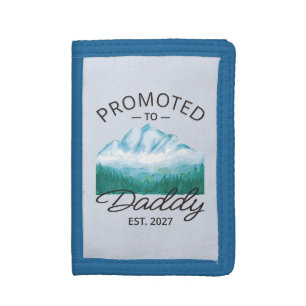 Promoted To Daddy Est 2027 New Dad Announcement VI Trifold Wallet