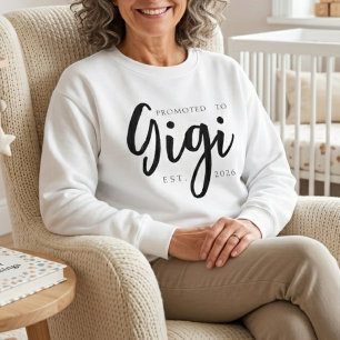 Promoted To Gigi Cozy Family Script Design Sweatshirt
