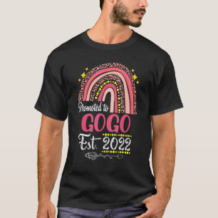 Promoted To Gogo Est 2022 Rainbow Mother's Day Rai T-Shirt