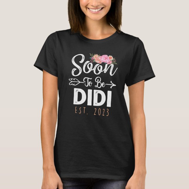 Promoted to Grandma 2023 Mothers Day Soon to be Di T-Shirt (Front)