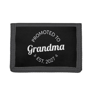 Promoted To Grandma Est 2027 New Nana I Tri-fold Wallet